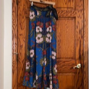 Flowery wide legged pants